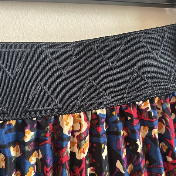 LuLaRoe Multi-Colored Midi Skirt Size Large - Picture 4 of 4